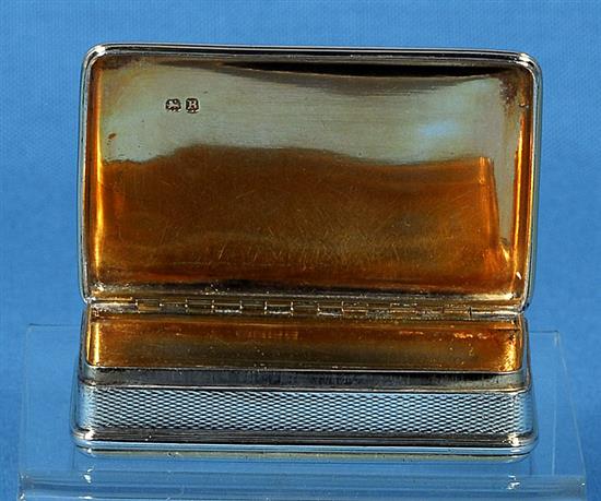 A George III silver snuff box, by William Eley II, Length 85mm. Weight: 4.1oz/130grms